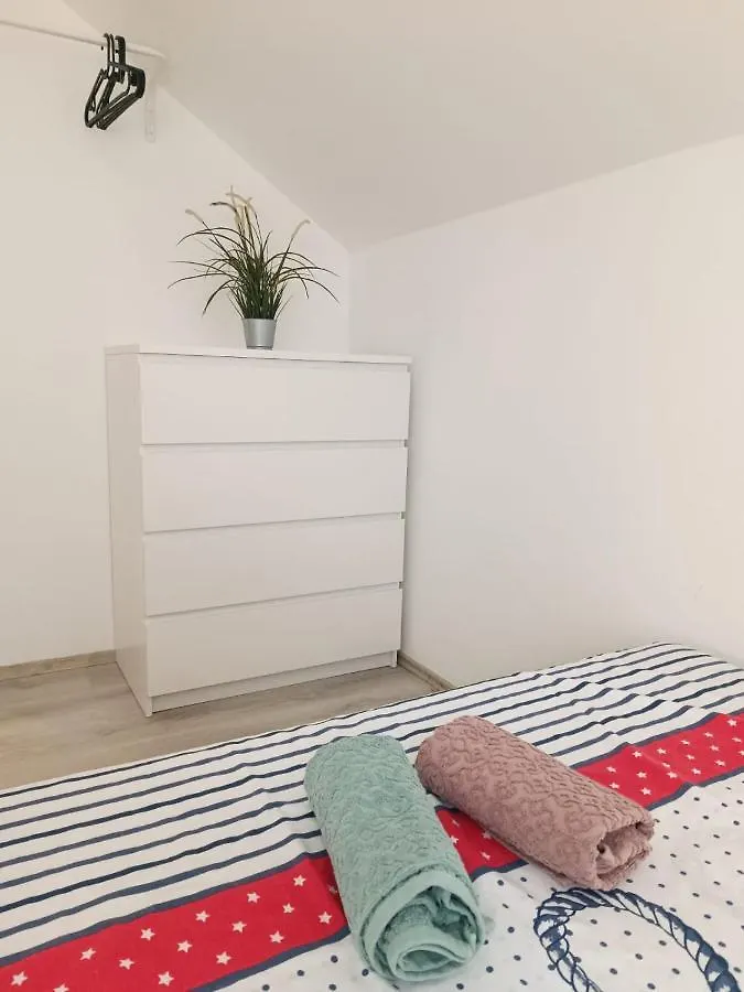 Apartments Marta Vir